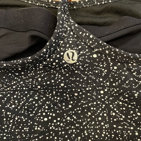 Lululemon built in bra tank - Picture 3 of 5